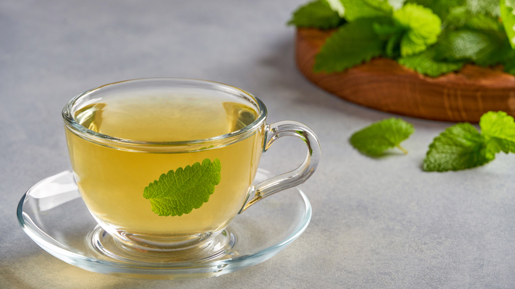 5 motivi per bere tè verde tutti i giorni