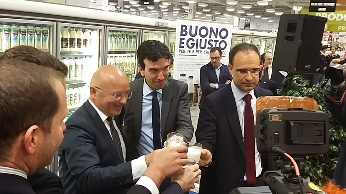 Pedroni e Martina a favore del latte
