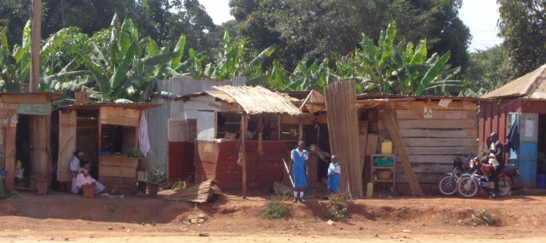 Avsi. Il viaggio in Uganda. La città