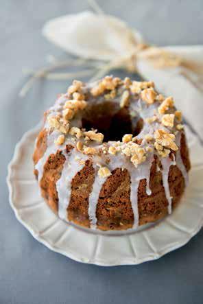 Ciambella di zucca con glassa alle noci