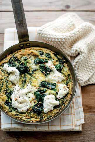 Frittata con spinaci, stracciatella e semi