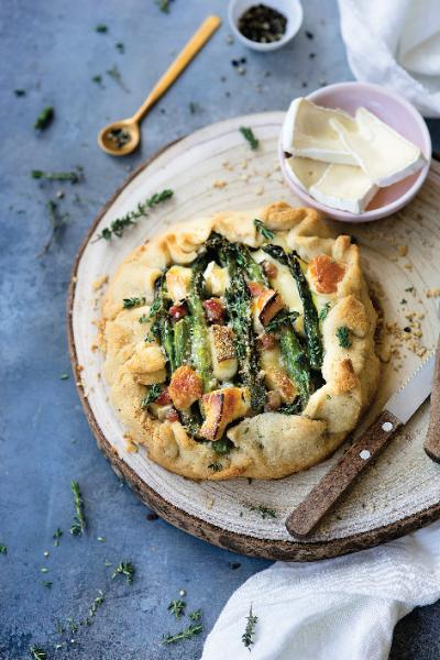 Caprese al cucchiaioGalette rustica agli asparagi