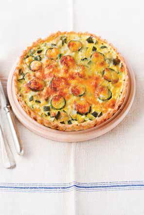 Quiche d’orzo con olio al basilico, cipolla e zucchine