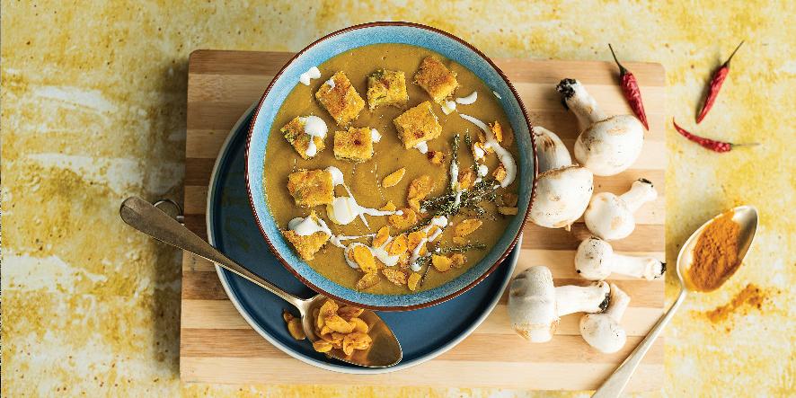 Vellutata di funghi con farifrittata ai porri